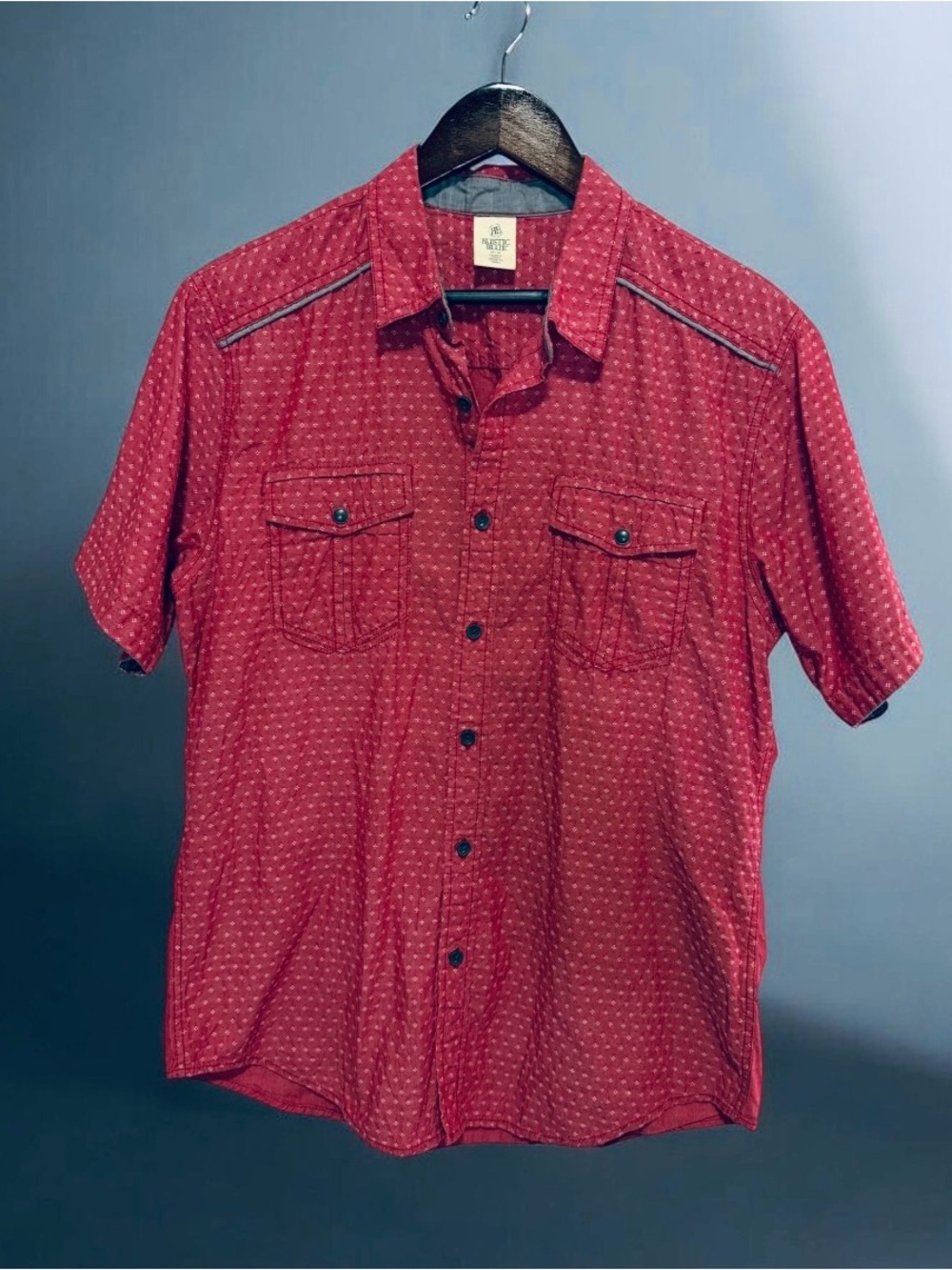 Rustic Blue Short Sleeve Button-down Red 2-Pocket Shirt Men’s Medium